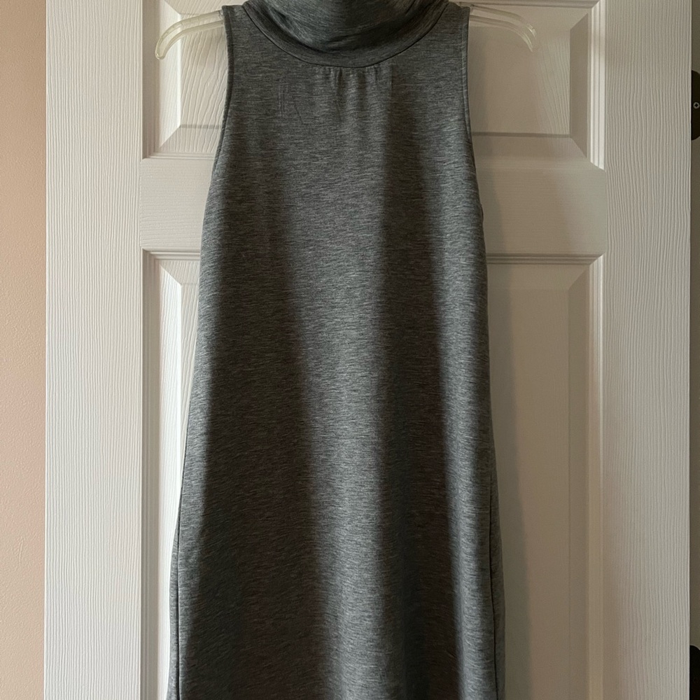 Leith Gray Sleeveless Dress